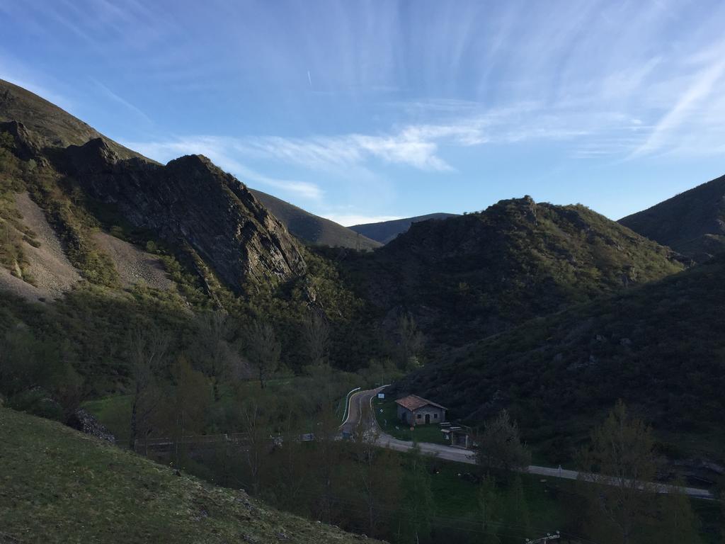 El Invernal De Picos Portilla de la Reina Eksteriør billede